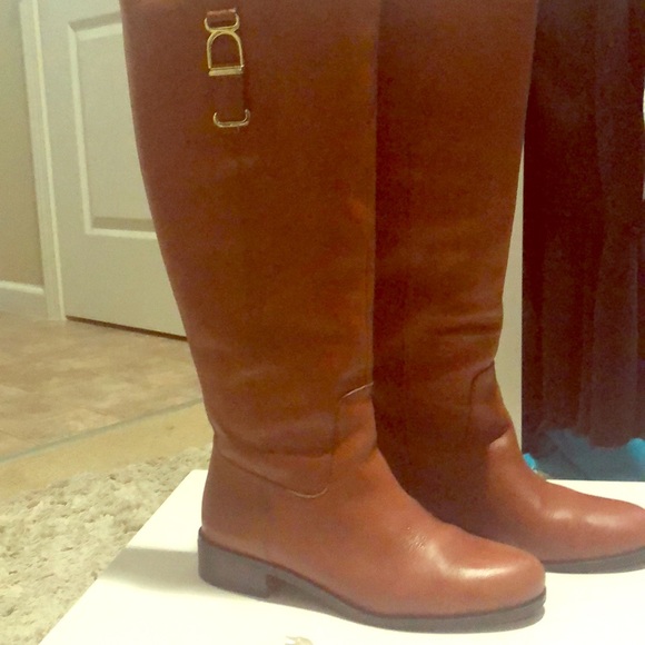 Banana Republic Shoes - Banana Republic boots